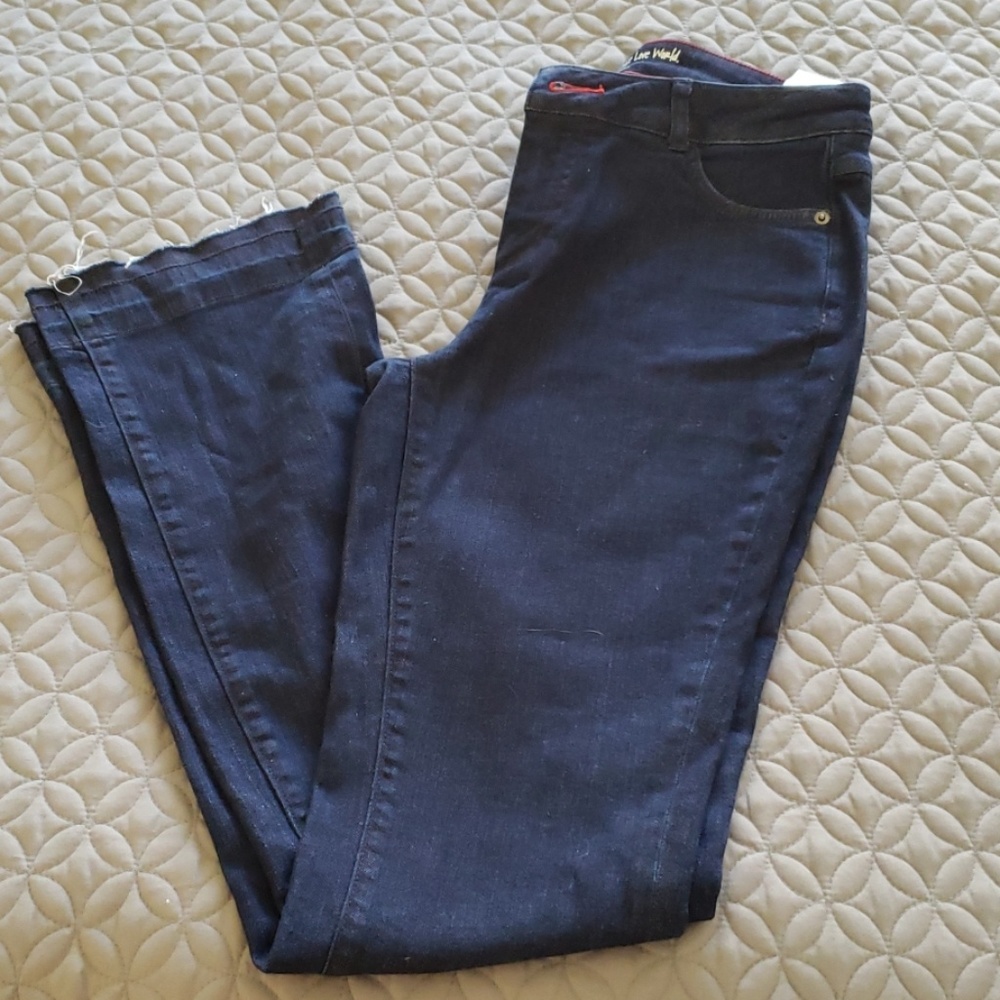 Peace love world jeans